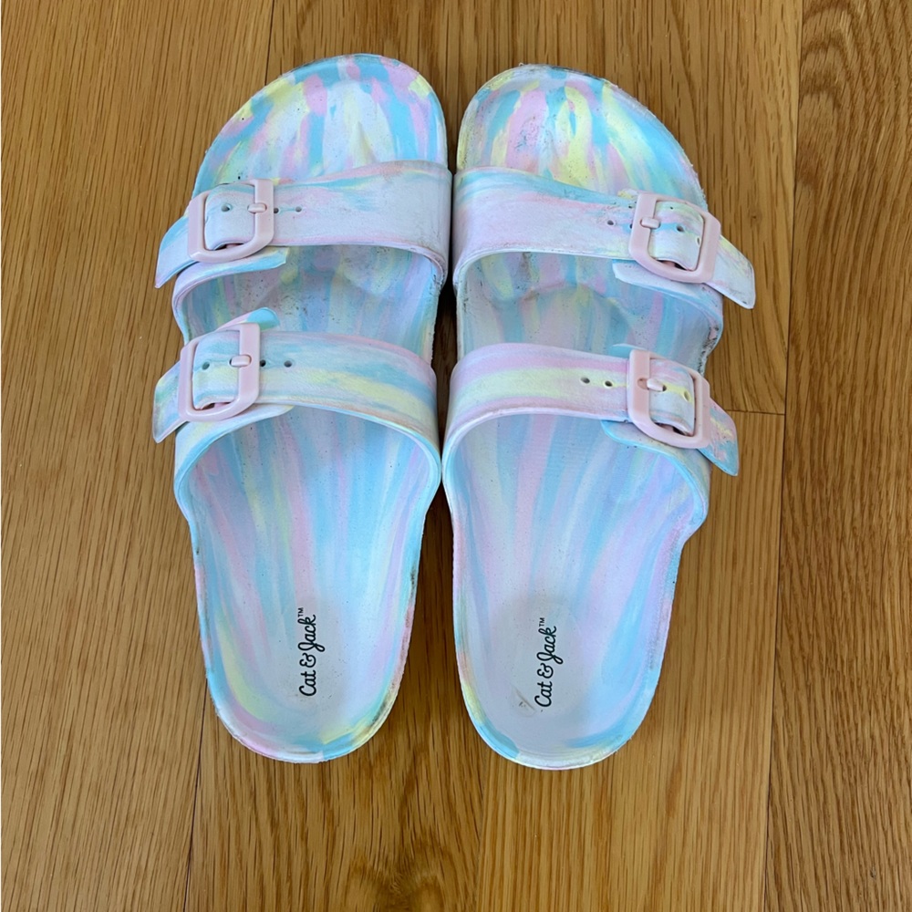 Cat & Jack tie-dye sandals.  Size 5Y